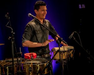 Dani Morales Drumworld tocando con Patáx en Castellón