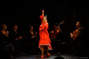 Lidón Patiño bailando en el Tablao Flamenco Casa Patas